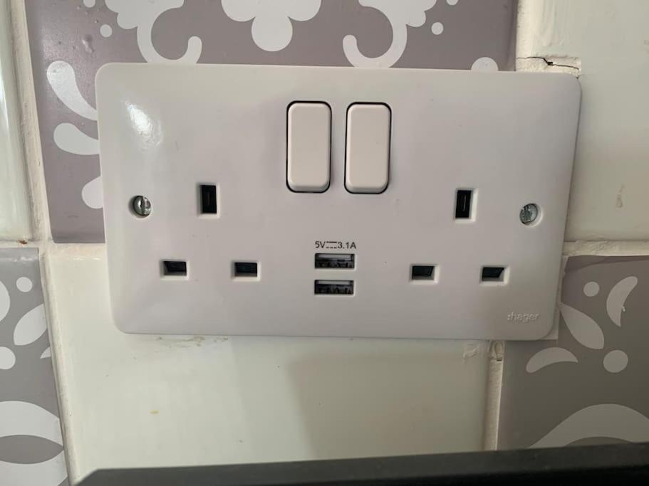 Hugo'S Hideaway Free Wifi Villa Hemsby Luaran gambar